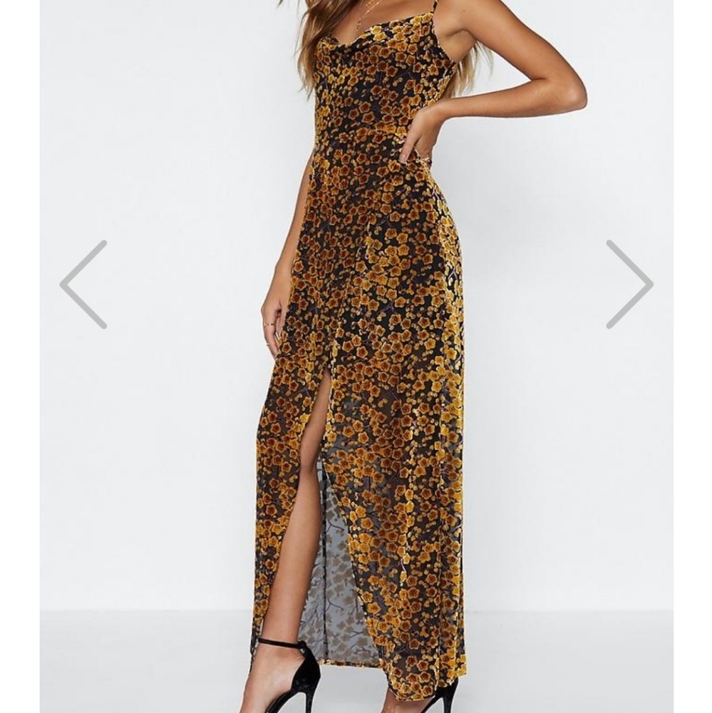 Floral velvet Dress